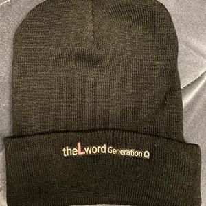 The L Word: Generation Q Beanie/Sunglasses Bundle
